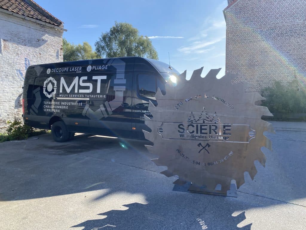Mobilier métal sur mesure